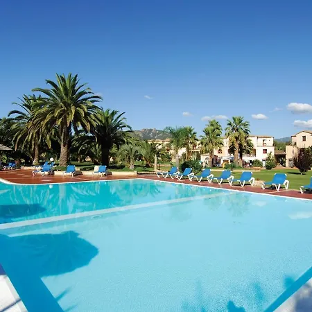 Aparthotel Baia Delle Palme