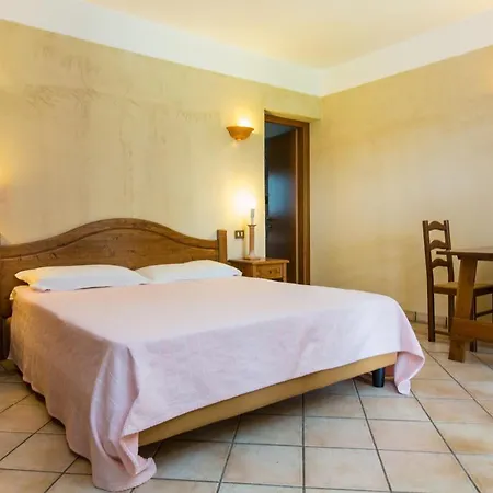 Baia Delle Palme Aparthotel Santa Margherita di Pula