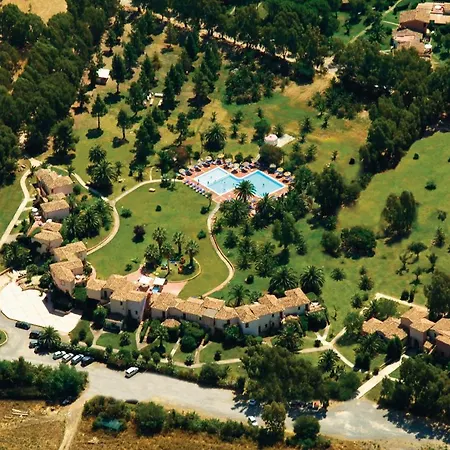 Aparthotel Baia Delle Palme 3*