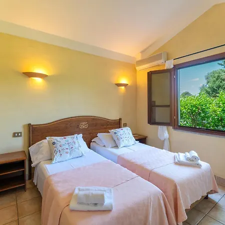 Lägenhetshotell Baia Delle Palme