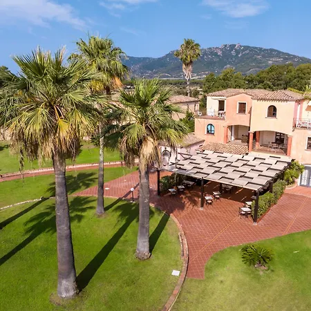 Lägenhetshotell Baia Delle Palme Pula