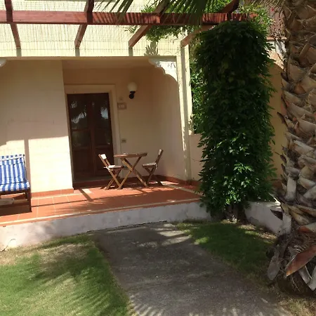 Baia Delle Palme Lägenhetshotell 4*