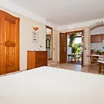 Aparthotel Baia Delle Palme 4*