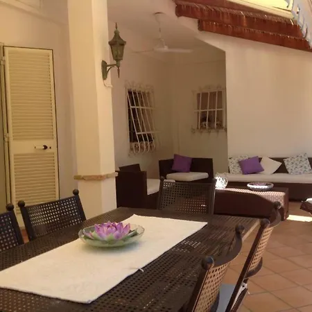 Aparthotel Baia Delle Palme Santa Margherita di Pula