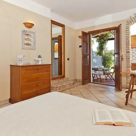 Baia Delle Palme 3* プーラ